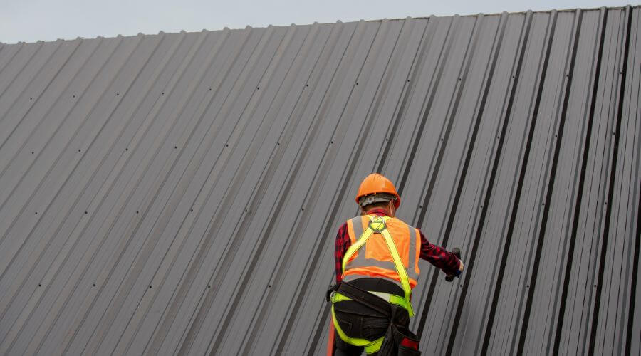 Professional gutter cleaning in Cogswell, ND